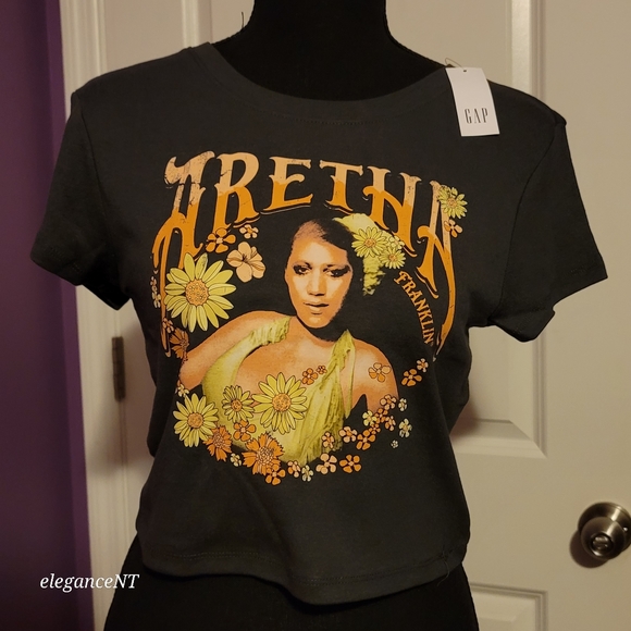 Gap Cropped Graphic Aretha Franklin Gray T-Shirt Sz: M NWT - Picture 7 of 7